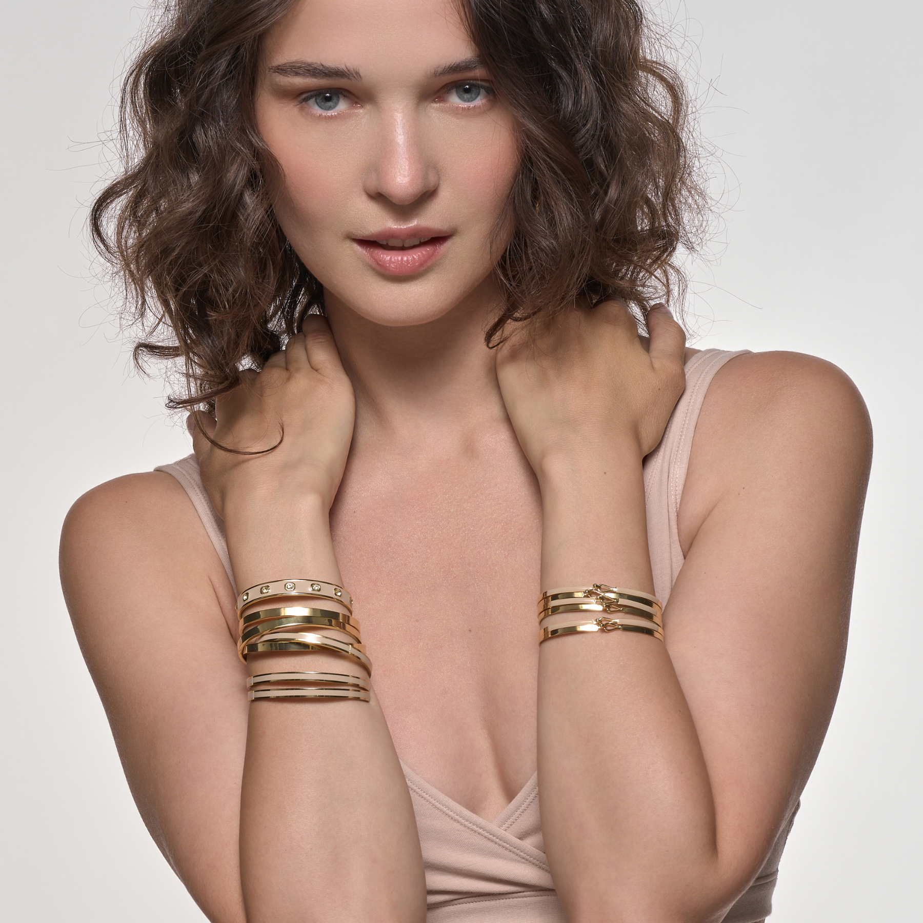 Classic Bangle - Light Gold