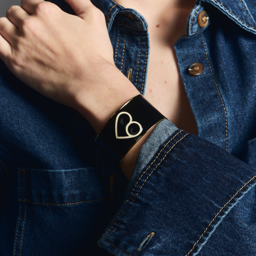 "Coup de Coeur" Cuff Bracelet - Black