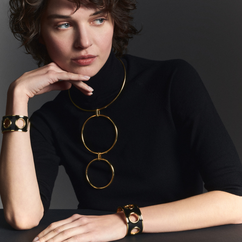 EYELET Cuff - Carbon Black