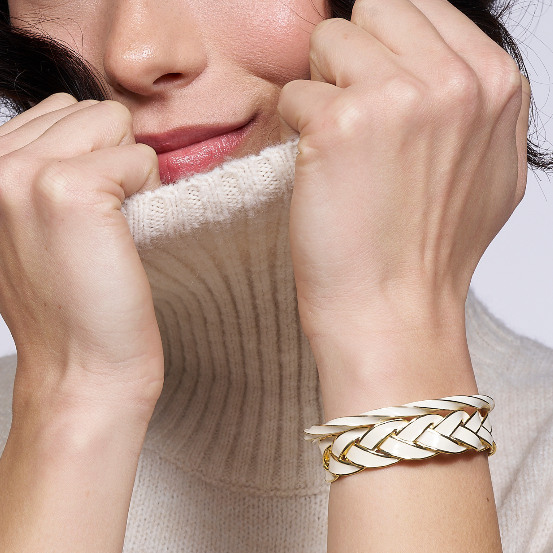 Venus Bangle - Sand White