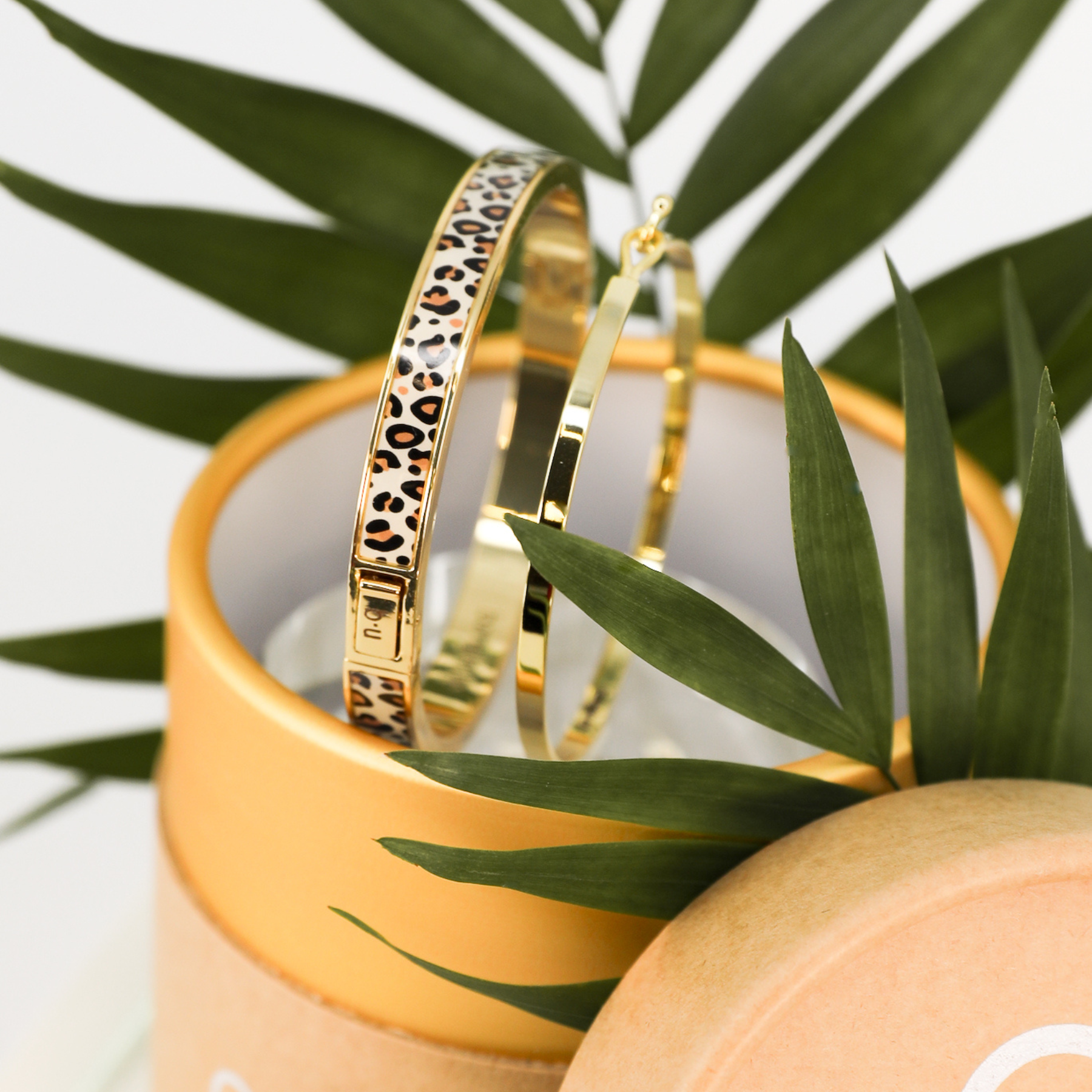 Tina Bracelets and Lily Bracelet Box - Leopard / Light gold