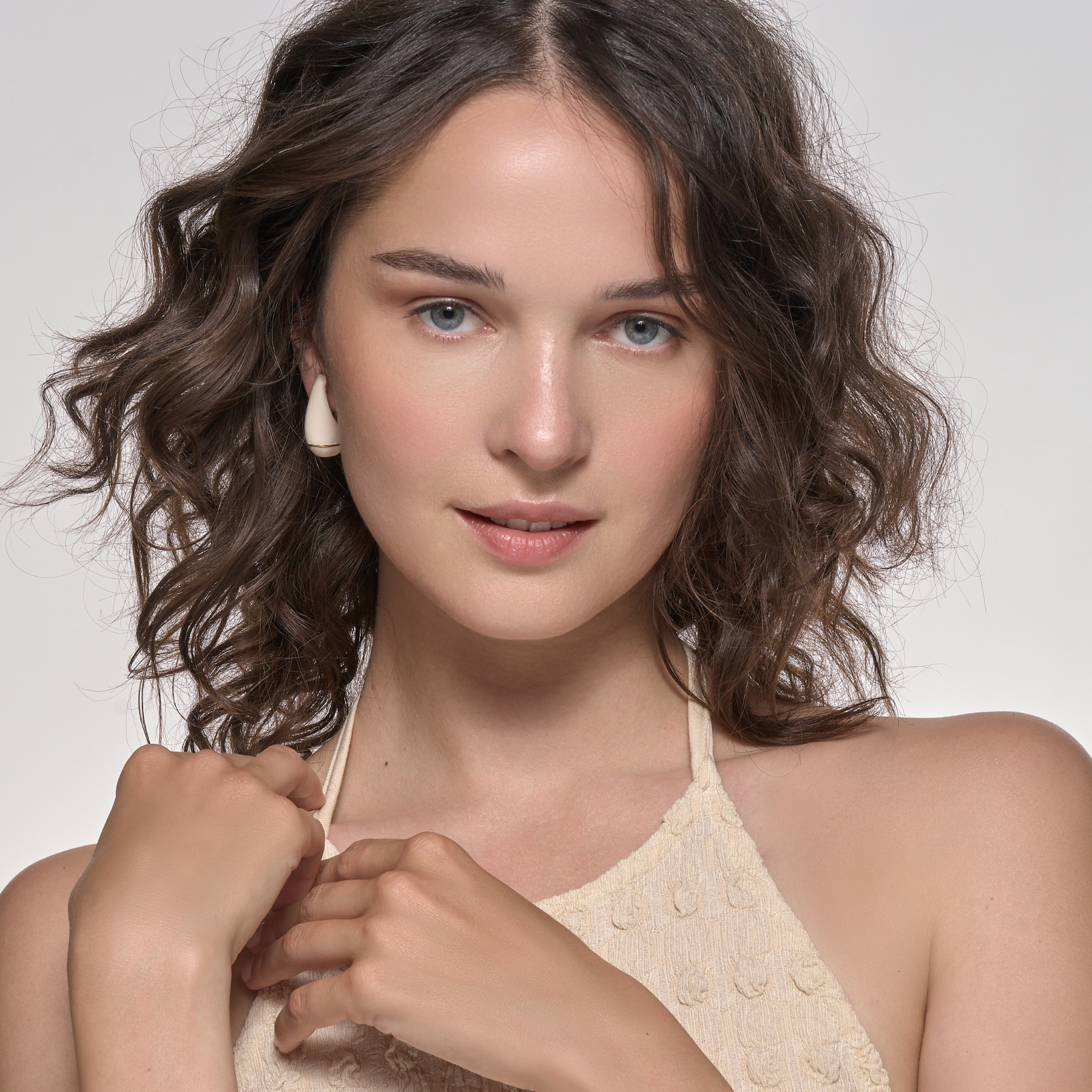 Drop Earrings - Sand White